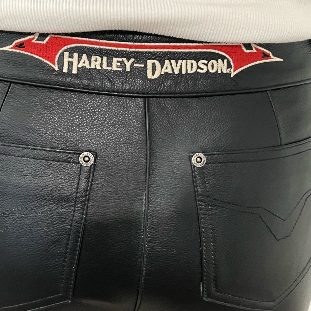 Genuine Harley-Davidson Leather Pants Sz 2 - Picture 5 of 6